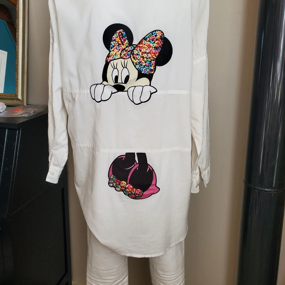 COPY - White long blouse with hoodie - Picture 5 of 7